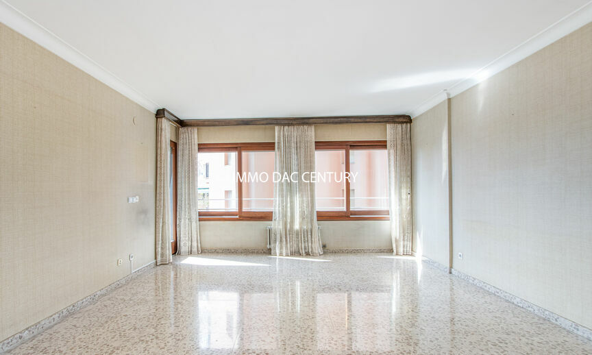 Apartment for sale in Figueres