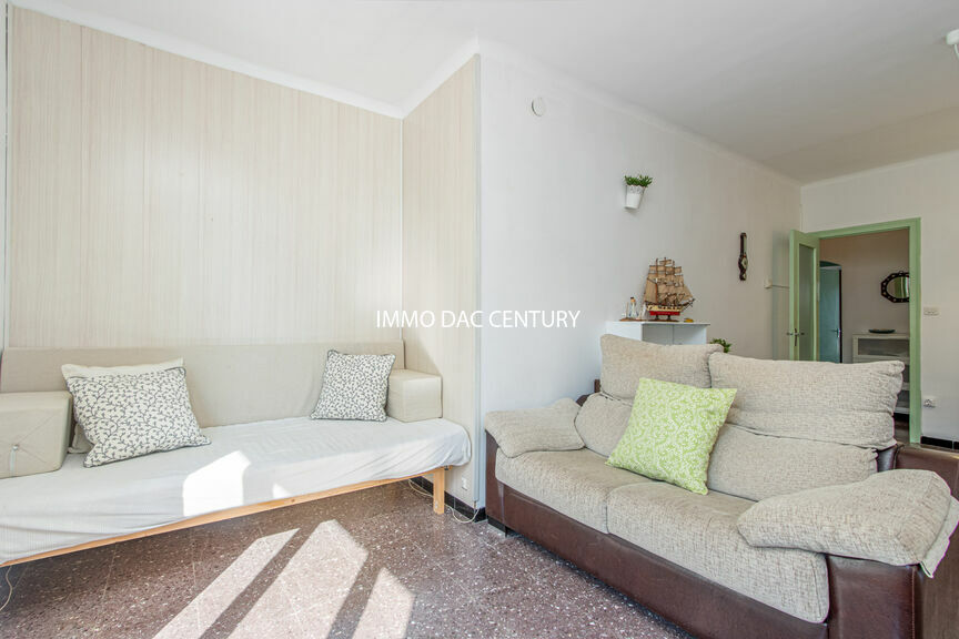 Appartement en vente avec terrasse à figueres Costa Brava.